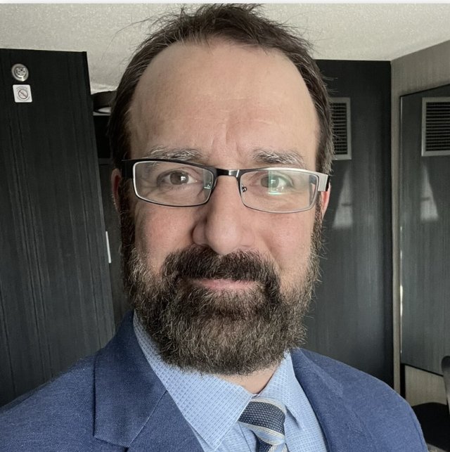 Dr. Michael Gaeta